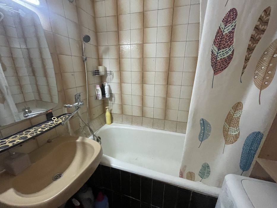 Продаж 1-к кв 36 м2 Троєщина Р. Рейгпна ( Драйзера) 11А