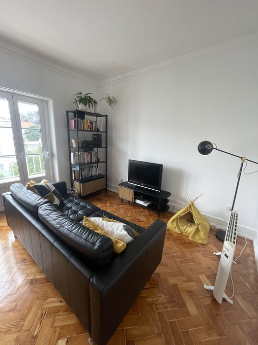 Sofá IKEA LANDSKRONA 3 lugares – pele preta – ótimo estado