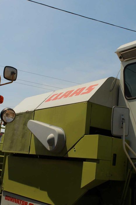 зернозбиральний комбайн Claas Dominator 38, клас, джондір