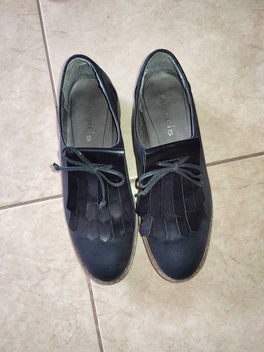 damskie czarne Sneakersy, skórzane na platformie