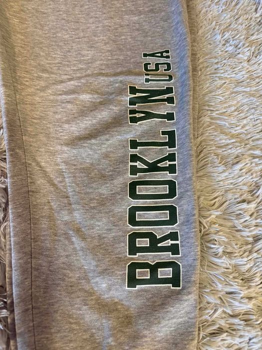 Bershka spodnie dresowe firmy r. M