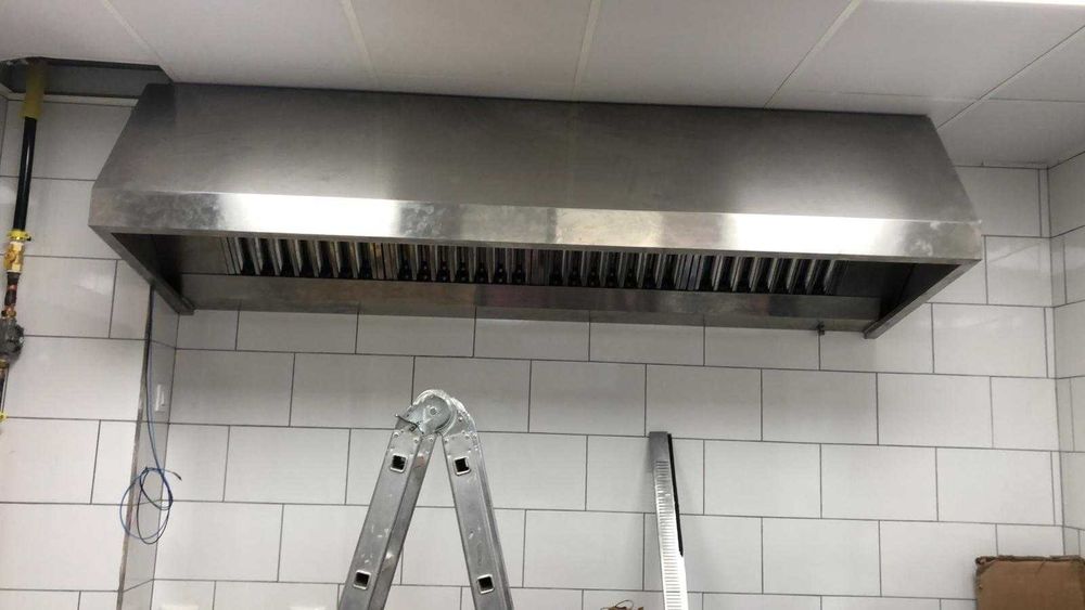 HOT Cozinha industrial inox 240 cm – grande capacidade – COMO NOVA