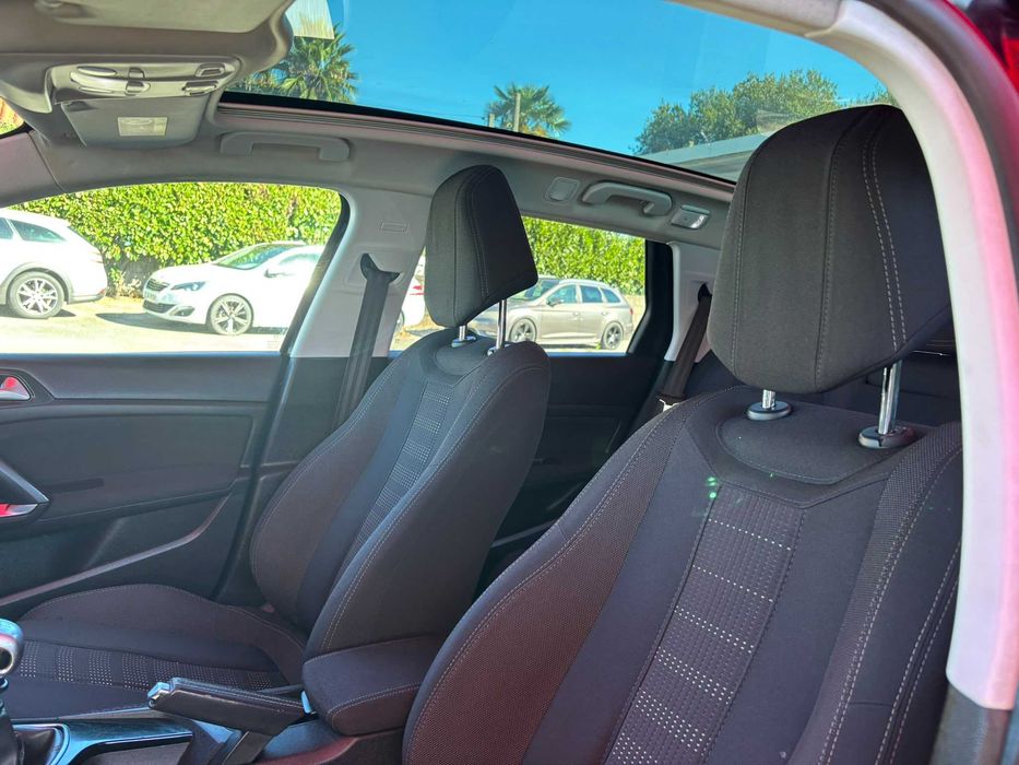 Peugeot 308 sw 1.6 HDI full extras — photo 5