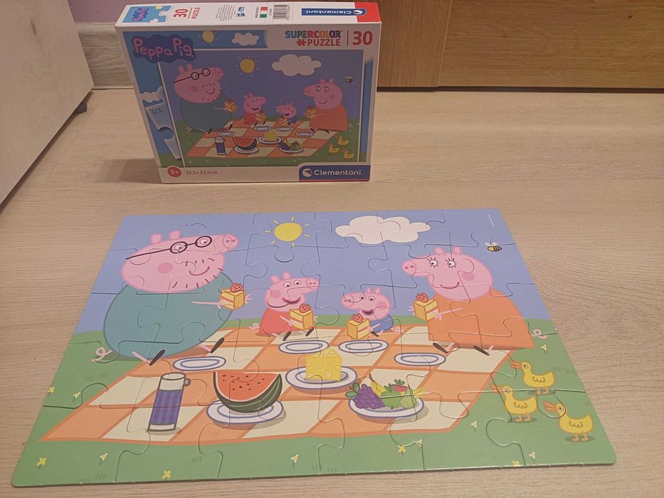 Puzzle Świnka Peppa 5 różnych puzzli w tym 2 prawie jak nowe