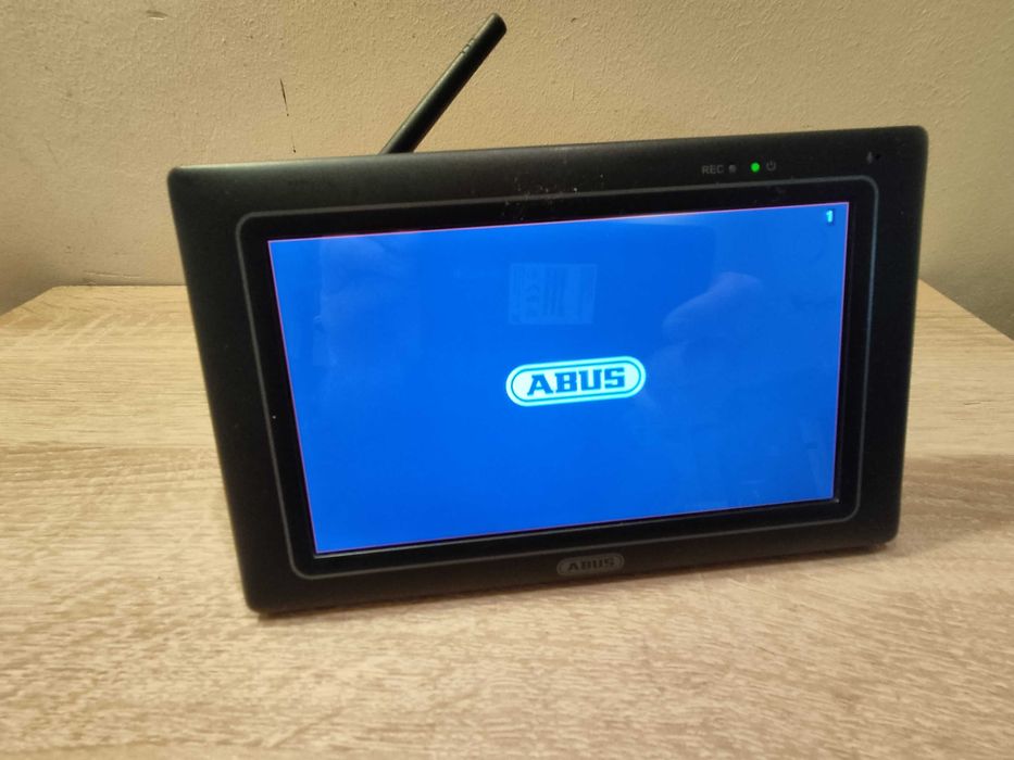 Monitor - Stacja "ABUS" do 4 kamer WIFI - Okazja