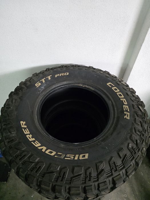 5 pneus 285/75R16 Cooper Discoverer STT Pro