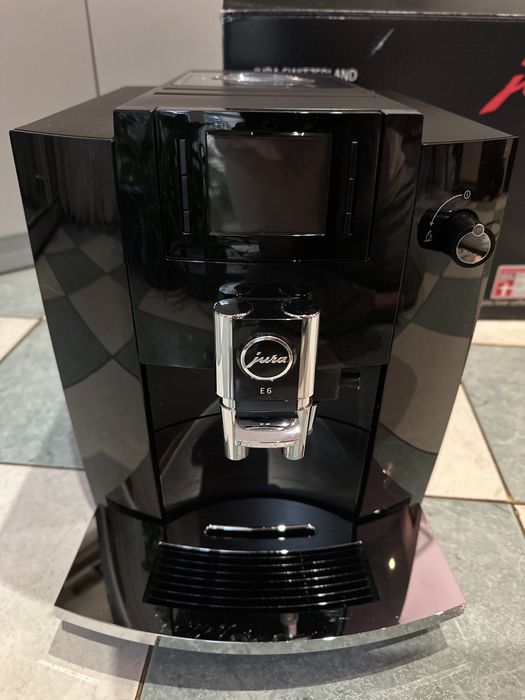 Кавова машина Jura E6 Piano Black EB (15377)