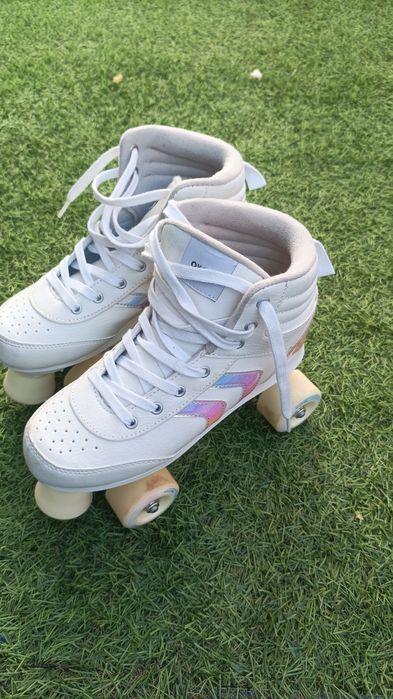Roller Skates Size 38435391010901207042