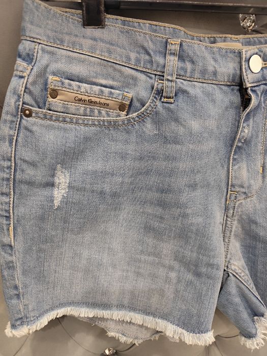 Spodenki Calvin Kleina W31