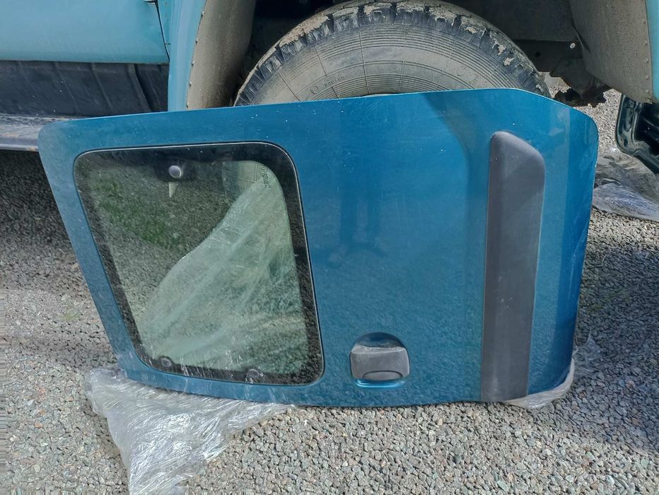 Двері до Reneul Kengo