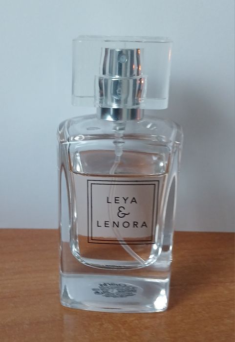 Leya & lenora perfumy róża