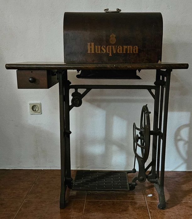 Costura Husqvarna