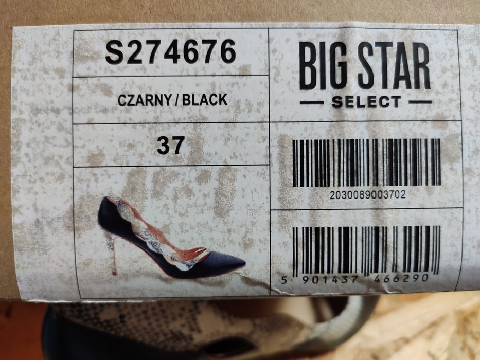 Szpilki BigStar  37