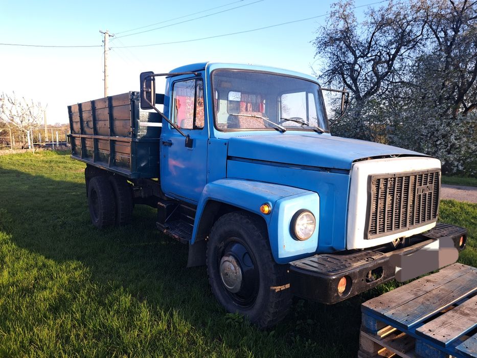 Продам автомобіль ГАЗ 3307
