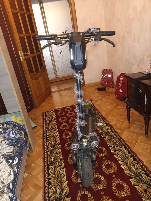 Електро сомакат куго м5