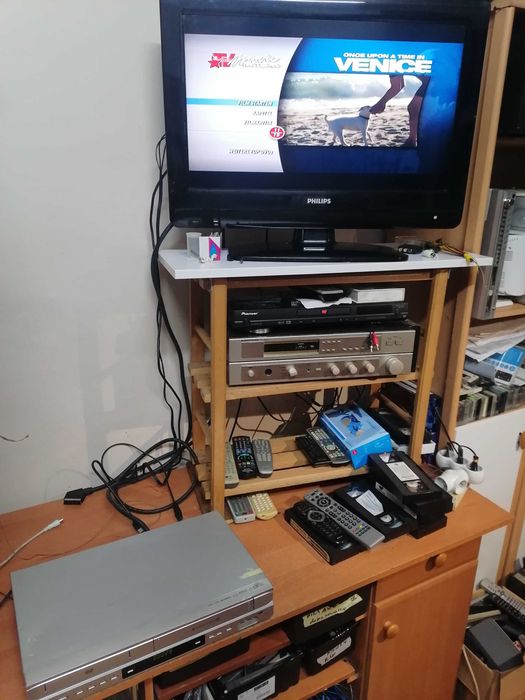 Magnetowid VHS LG V9700 Combo pilot