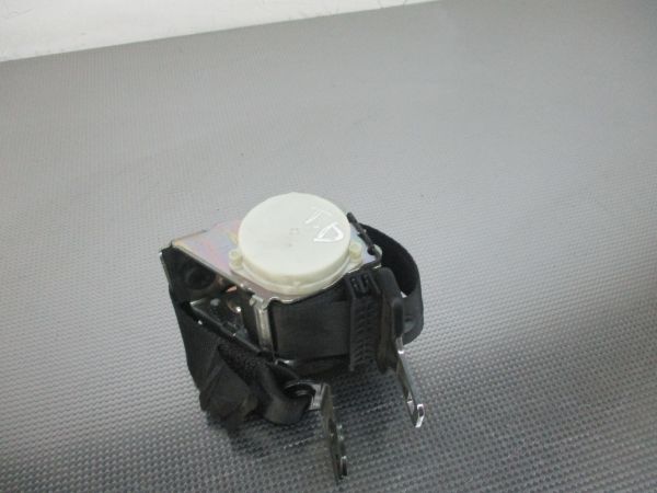 Cinto trás direito FORD Focus II (DA_)