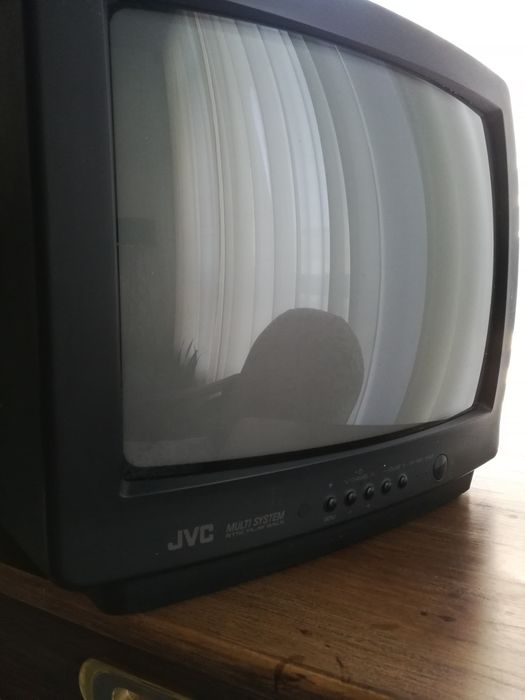 Телевизор JVC, в рабочем состоянии