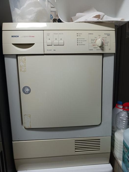 Máquina de secar roupa Bosch 6kg