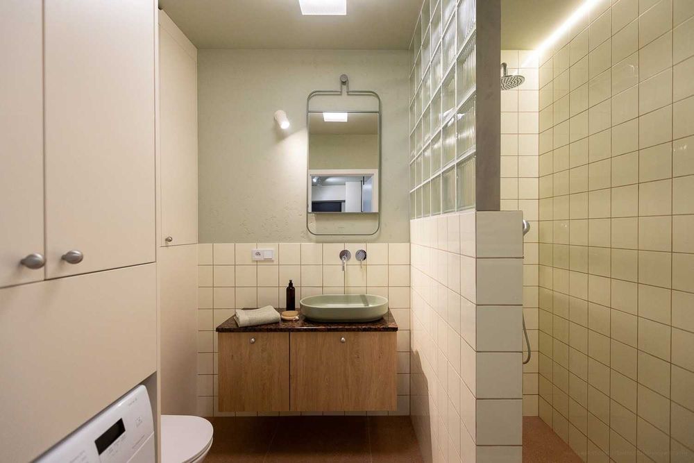 Pokój z balkonem w bloku z 2025r. | ×× umowa na 2 lub 12 m-cy××  I  4 piętro |  12 m²  |  5 min od Dworca Głównego - View 6