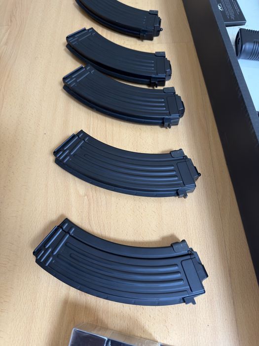 Tokyo Marui AK White Storm Next-Gen (NGRS EBB) airsoft
