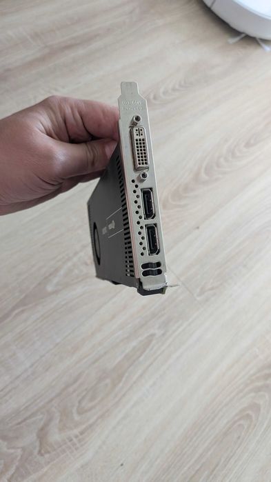 Nvidia Quadro 4000 професійна відеокарта, графічний процесор