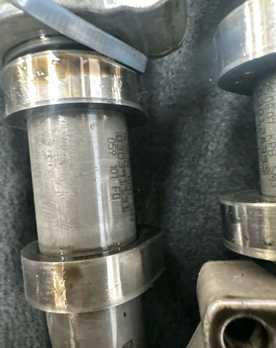 Arvores de cames originais LADO Direito para audi VW 3.0 TDI V6 EPC