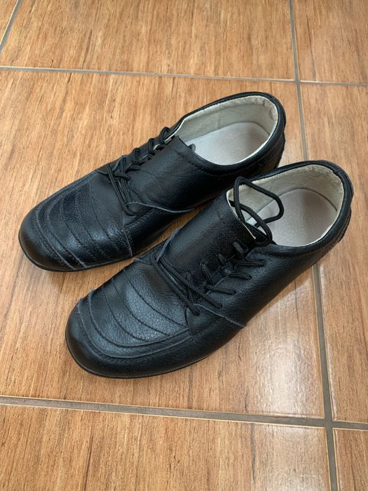 Czarne buty ze skóry naturalnej
