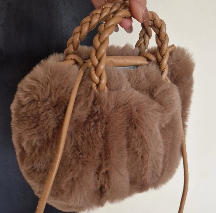 Torebka futerko do ręki I na ramie