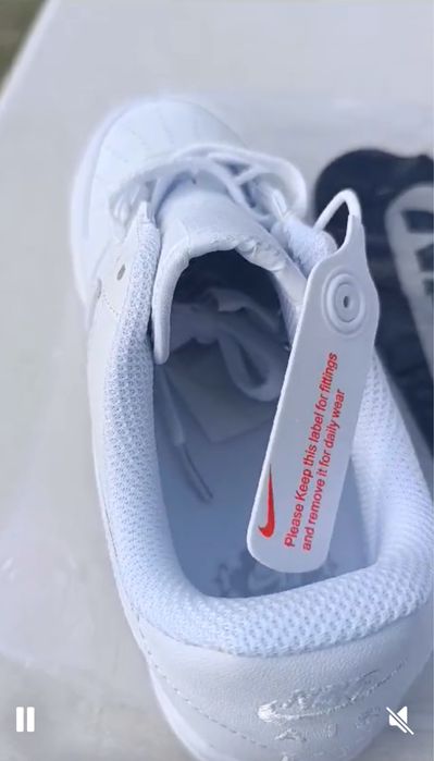 Sapatilha Air Force.