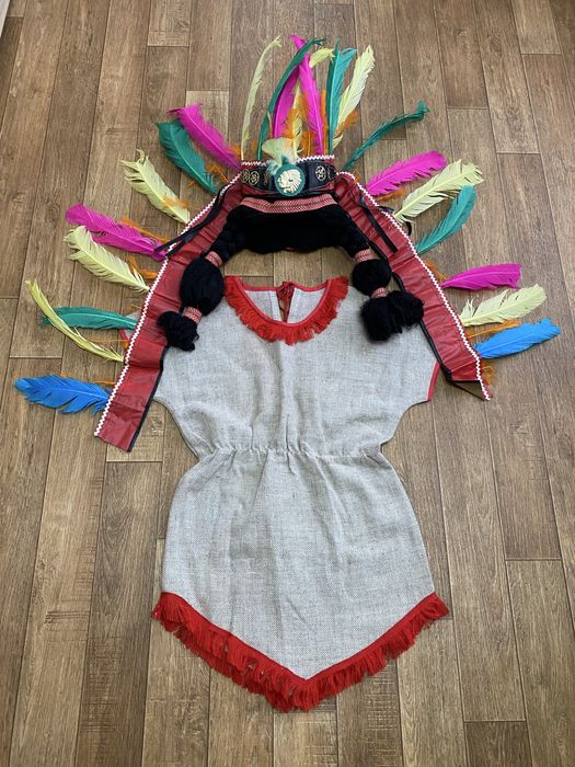 Костюми Індіанця , Клоуна, воїна УПА,, Лиса 8/10 років