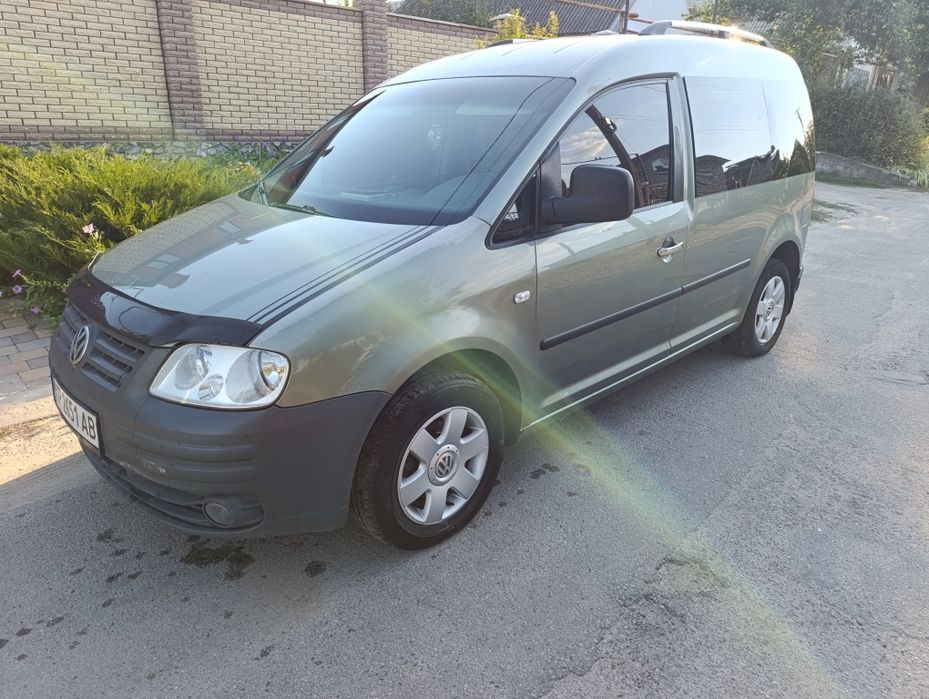 Продам Фольксваген Каді 2004