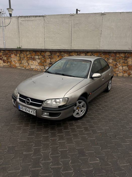 Авто на повном бойовом ходу