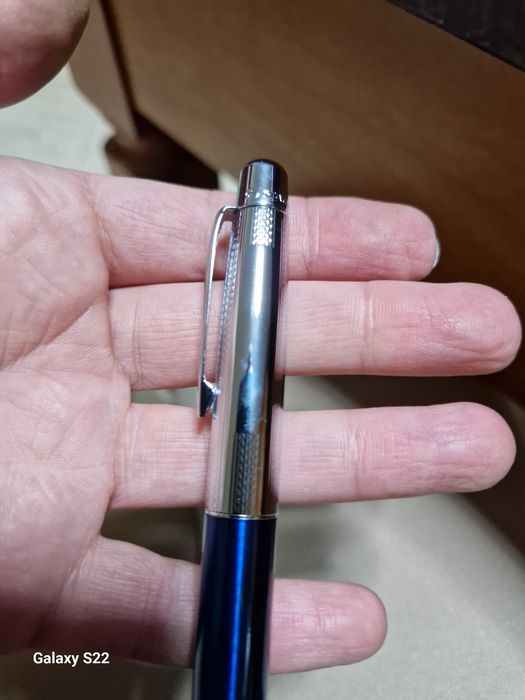 Duas canestas Stabilo