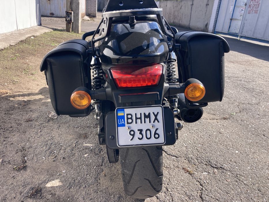 Harley Devidson Street 750