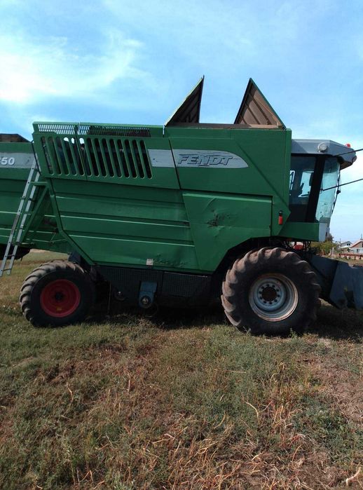 Комбайн Fendt 8350