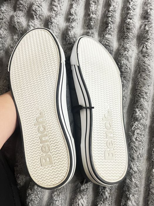 Кеди 40 розмір Bench