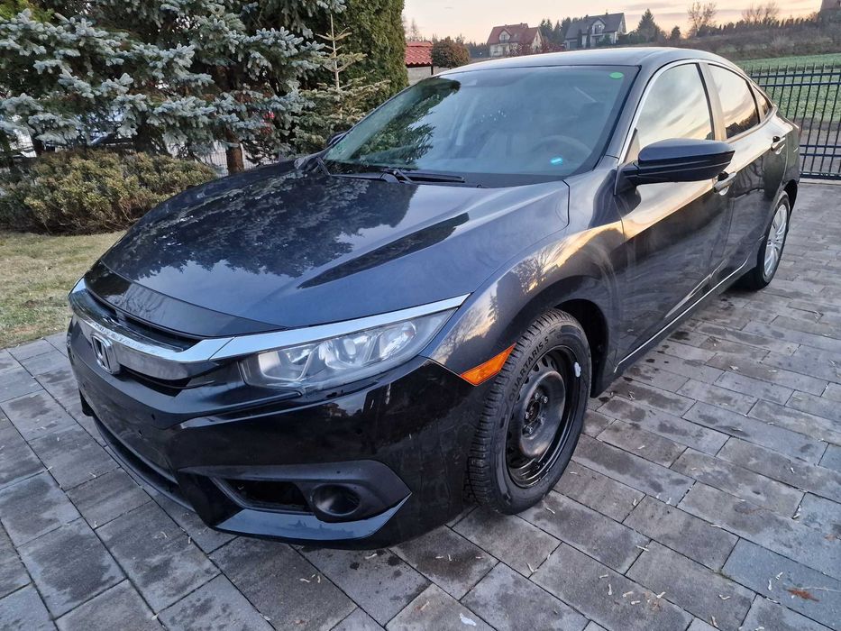 Honda Civic X sedan 2017 2.0 B USA Cała na części K20C2