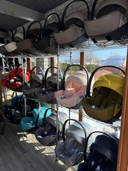 Cybex з Німеччини великий асортимент, автокрісла, коляски,візочки бази