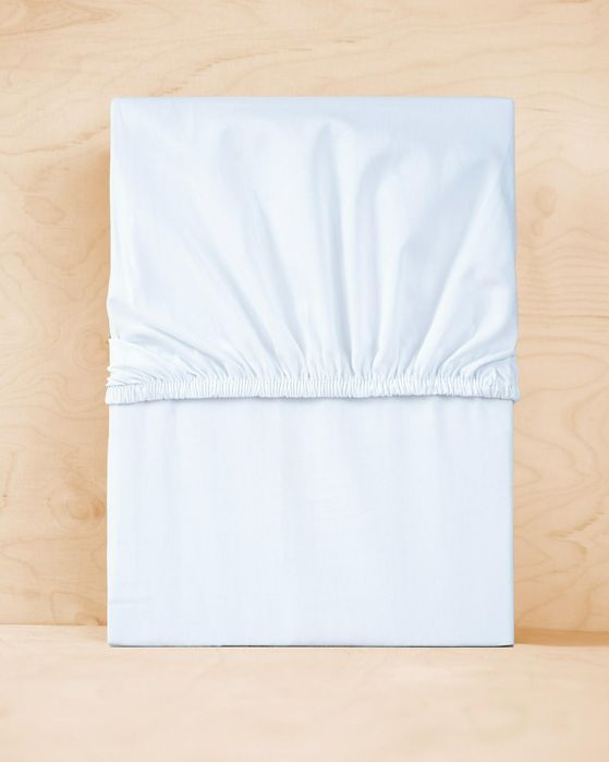 Prześcieradło satynowe z gumką 220x200 białe jednobarwne Pure