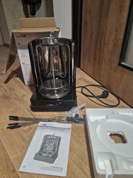 Grill elektryczny Clatronic DVG 3686