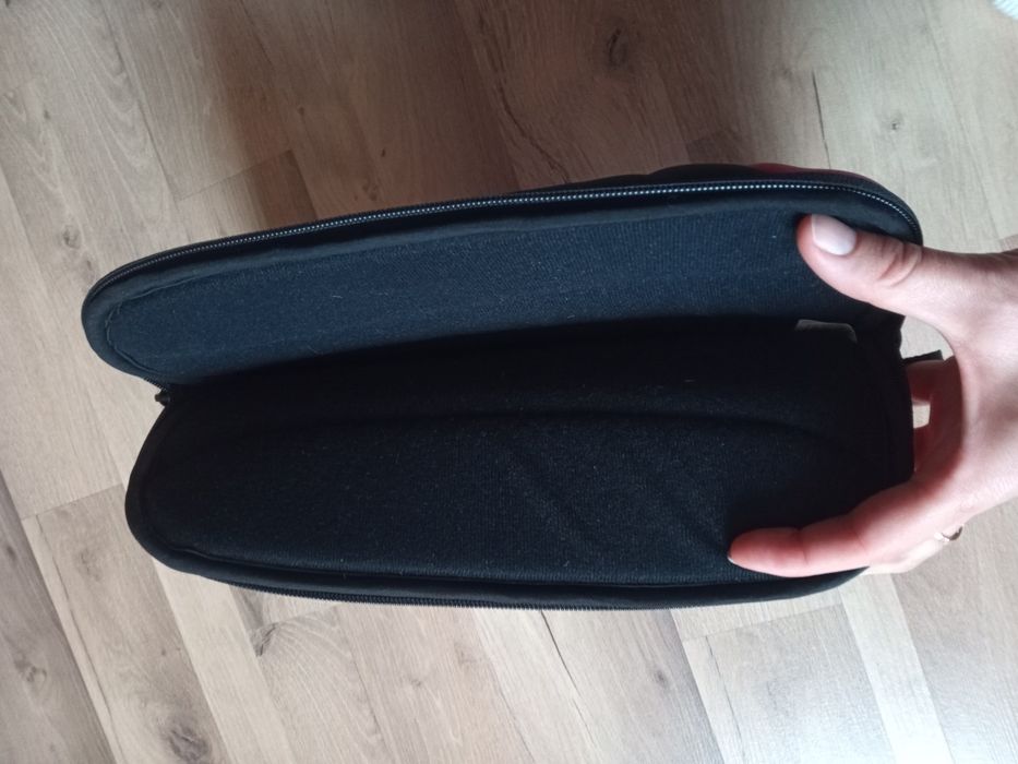 Futerał na małego laptopa Targus