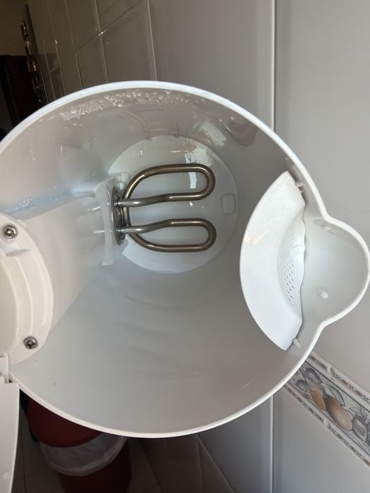 Vendo jarro elétrico com pouco uso