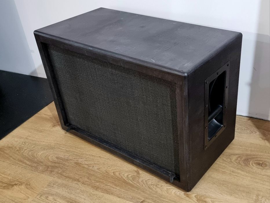 Kolumna gitarowa 2x12