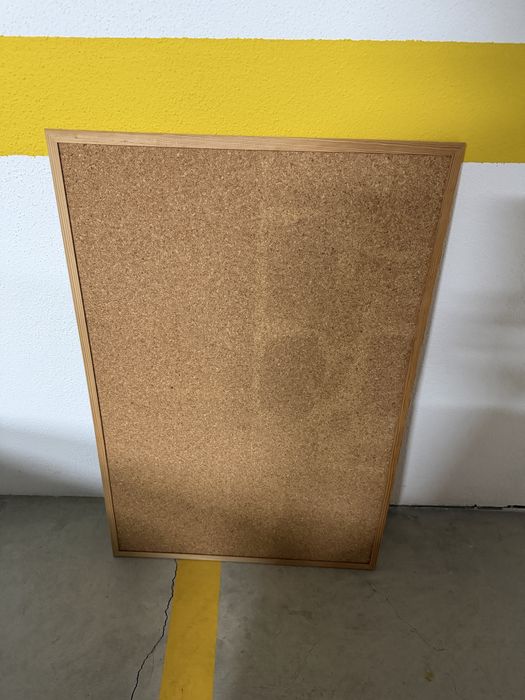2 quadros de cortiça 60x90 cms