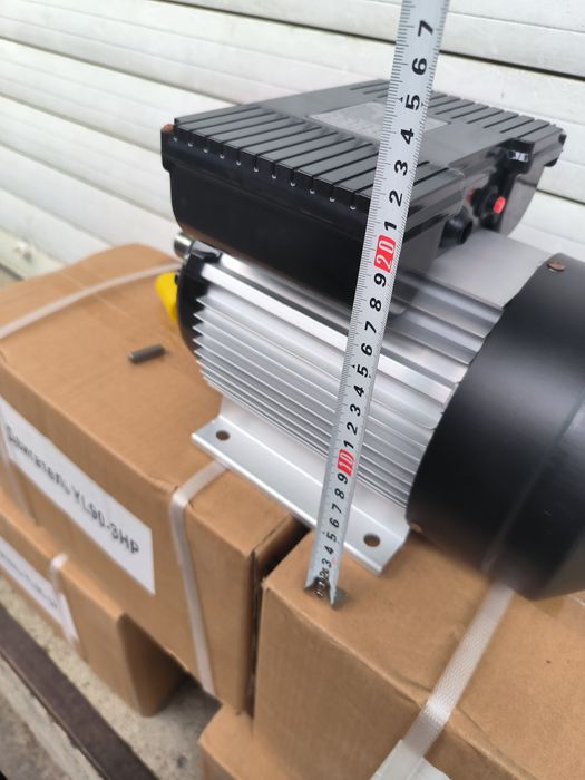 Электродвигатель для компрессора 2,2 кВт/ 2.800об. 220вольт, двигун