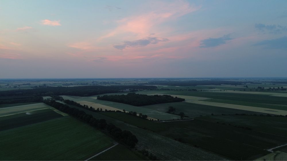 Usługi dronem – zdjęcia i filmy z lotu ptaka