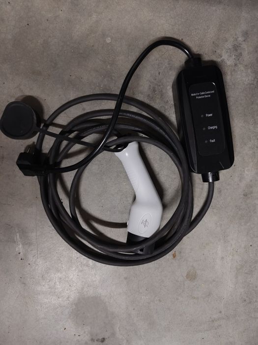 Carregadores Tipo 2 carros eléctricos/plug-in - tomada Schuko