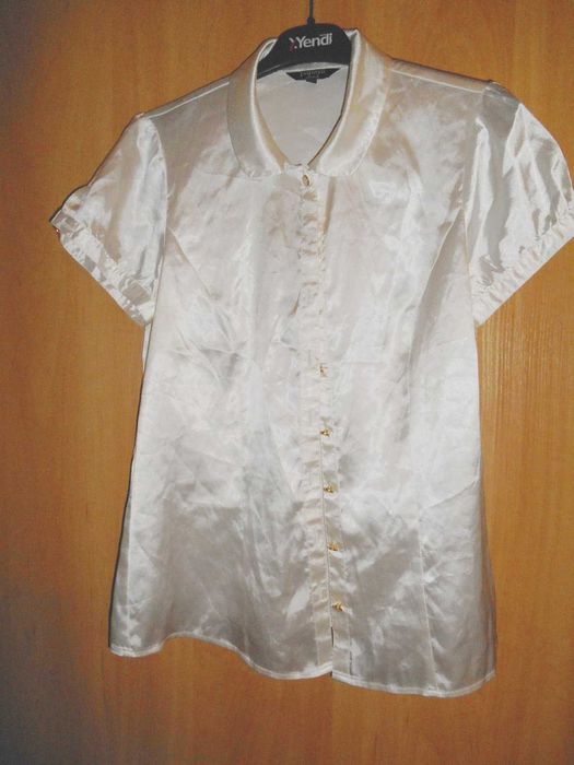 блузка під атлас  46-48 розмір