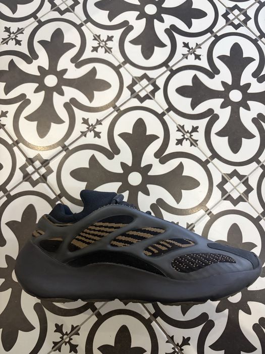 Adidas Yeezy Boost 700 46 розмір / 29.5 см